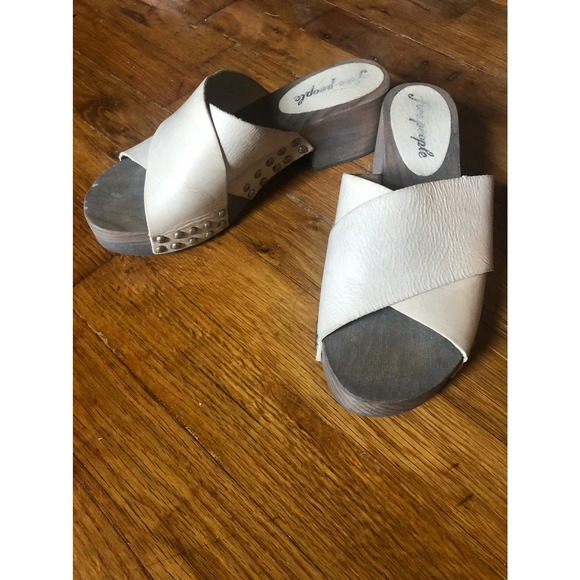 Free People Sonnet Wooden Clog White Gray Sandals - Picture 2 of 5